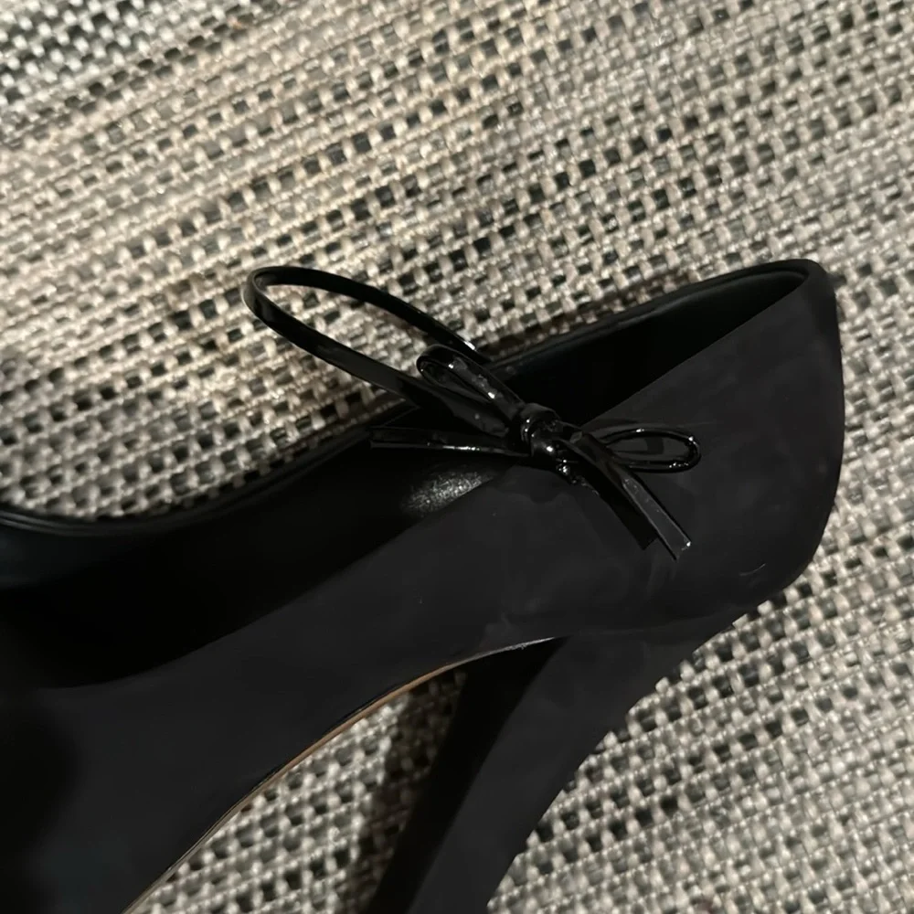 Louis Vuitton Black Suede Varennes Strap Platform Pumps - Picture 7 of 12